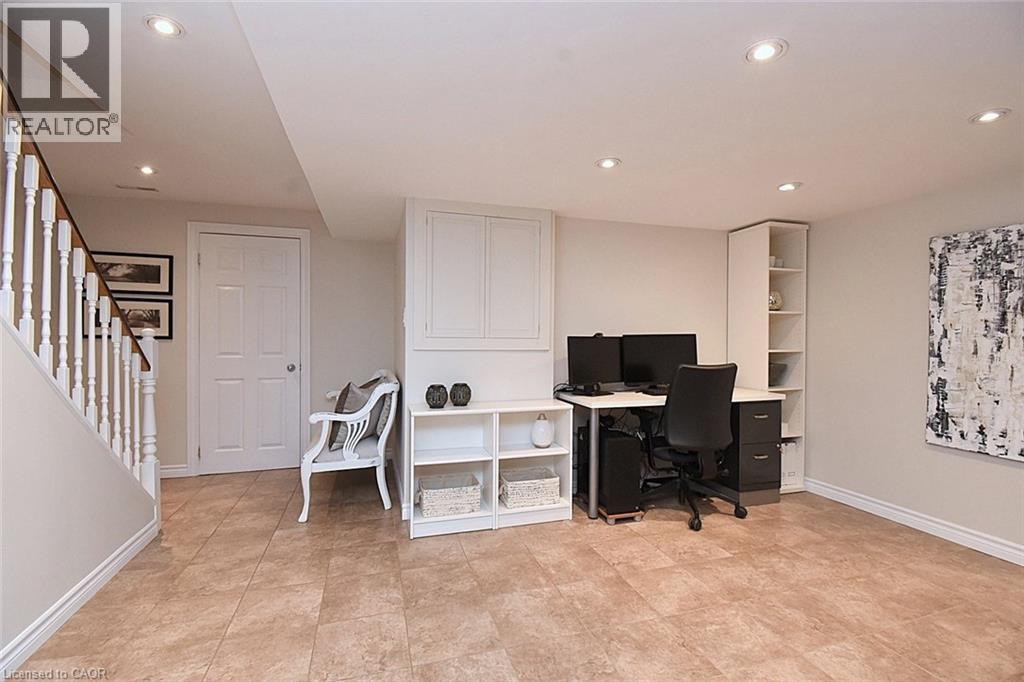1115 Avondale Drive, Oakville, Ontario  L6H 5K9 - Photo 34 - 40831118