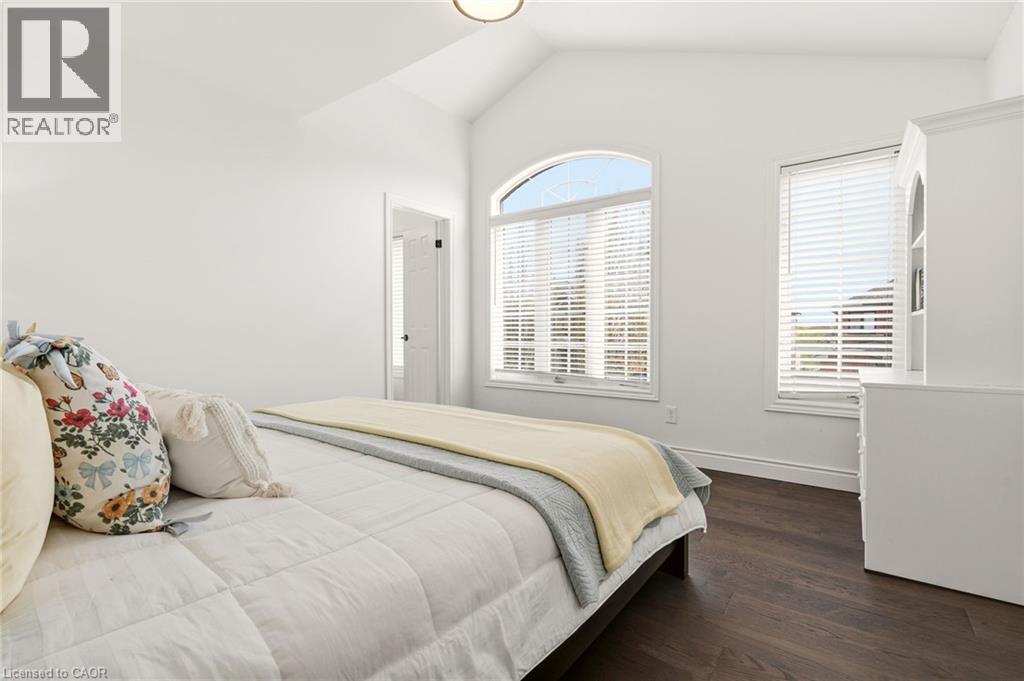 1379 Liverpool Street, Oakville, Ontario  L6M 4P1 - Photo 18 - 40828192
