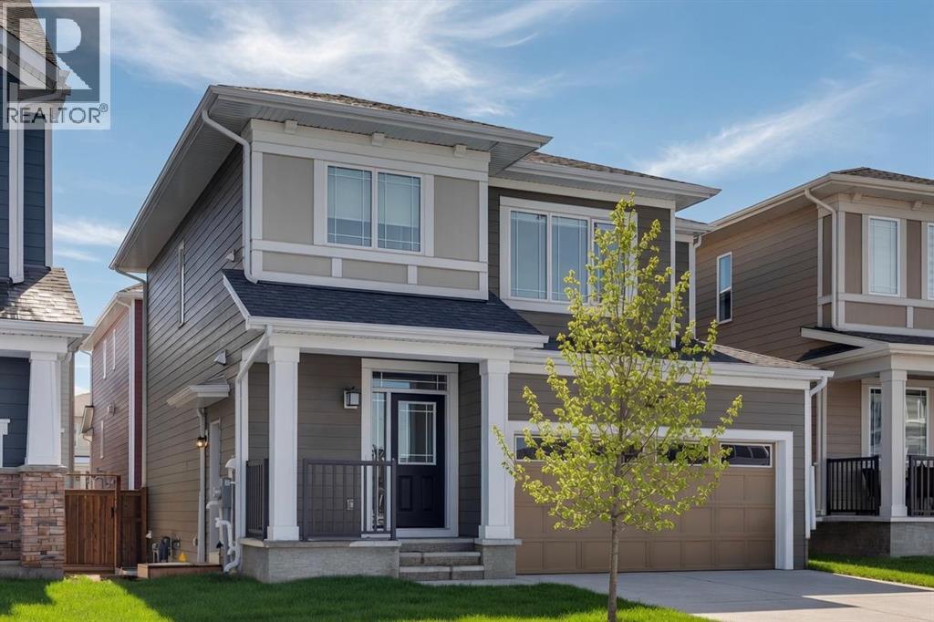 25 Yorkstone Row SW, Calgary, Alberta