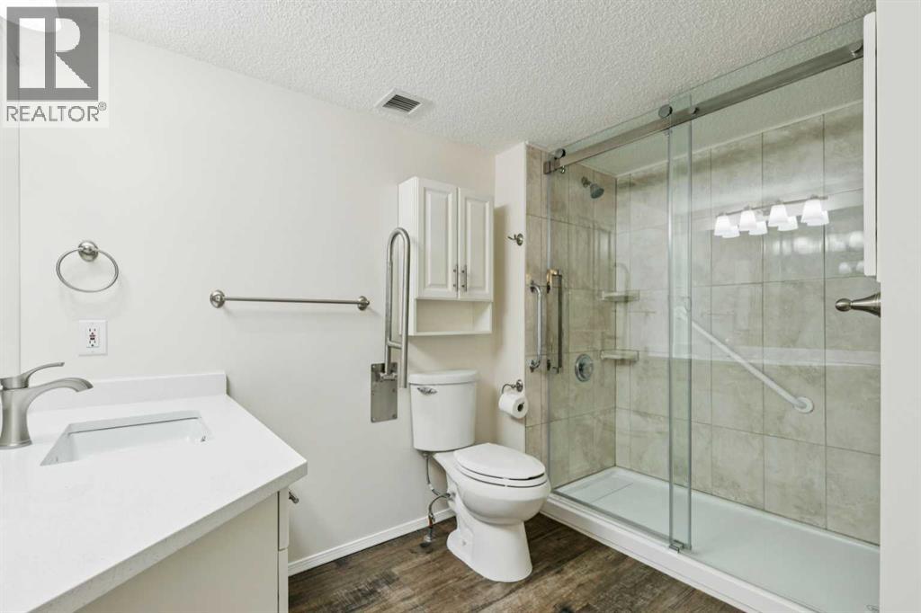 2309, 2309 Hawksbrow Point NW, Calgary, Alberta  T3G 4C9 - Photo 18 - A2306023