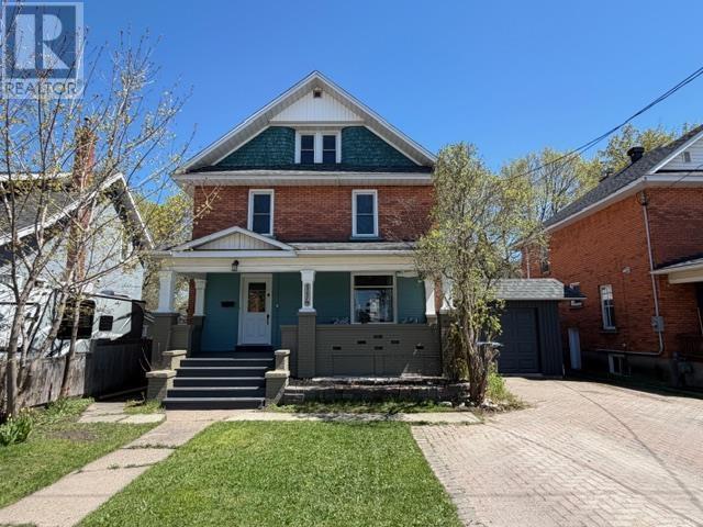 114 Church St, Sault Ste. Marie, Ontario  P6A 3H5 - Photo 1 - SM261086