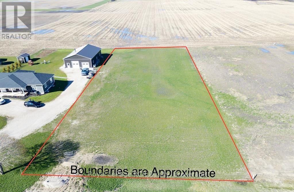 418 HAYES LAKE AVENUE, Huron-Kinloss, Ontario