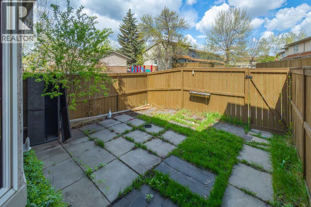 160, 123 Queensland Drive SE, Calgary, Alberta  T2J 5J4 - Photo 42 - A2313116