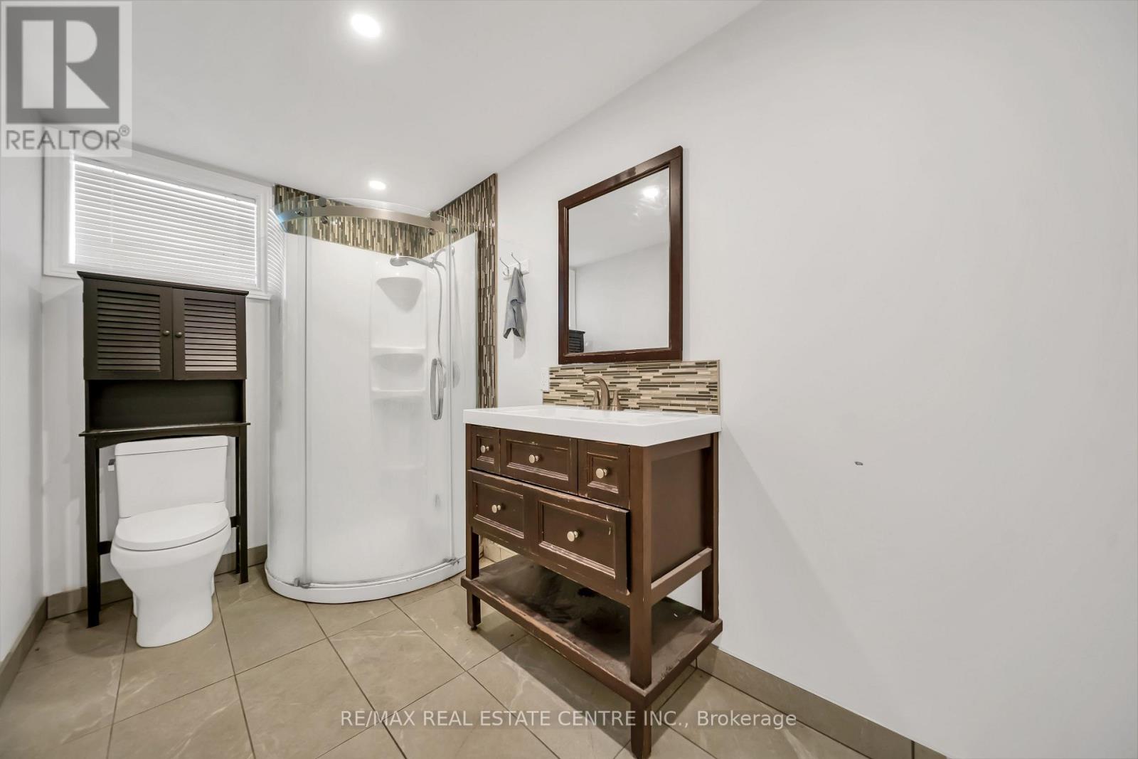 1074 Farmstead (Bsmt) Drive, Milton, Ontario L9T 8G5 - Photo 13 - W13018788