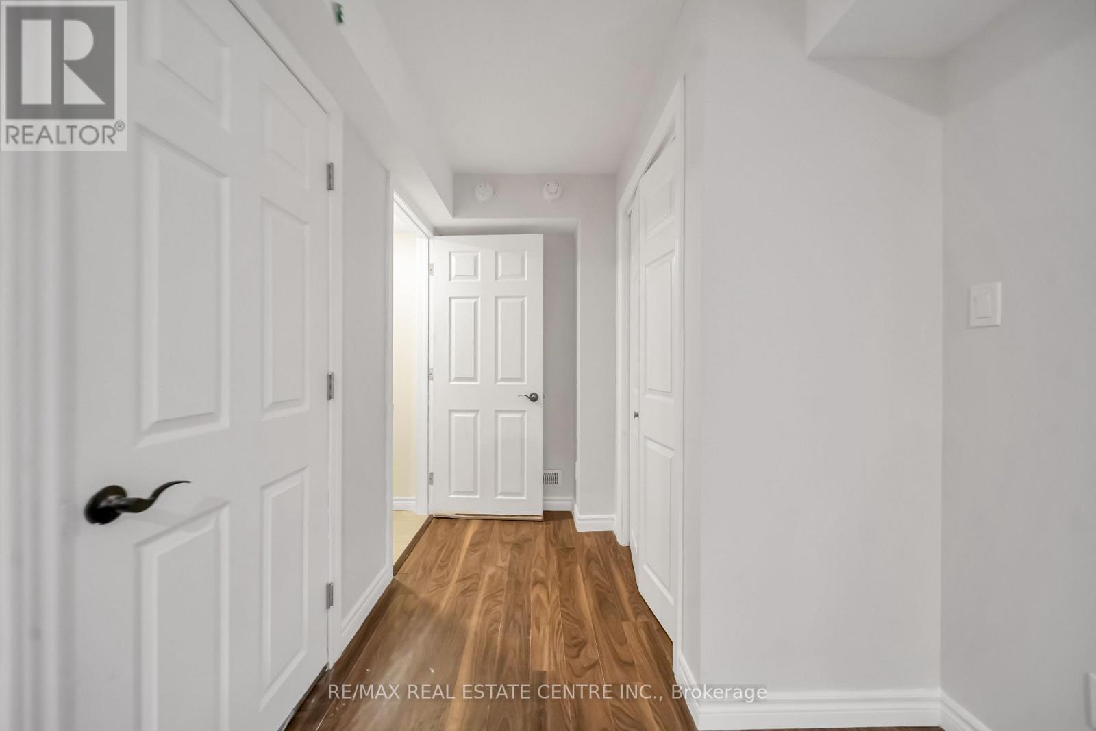 1074 Farmstead (Bsmt) Drive, Milton, Ontario L9T 8G5 - Photo 22 - W13018788