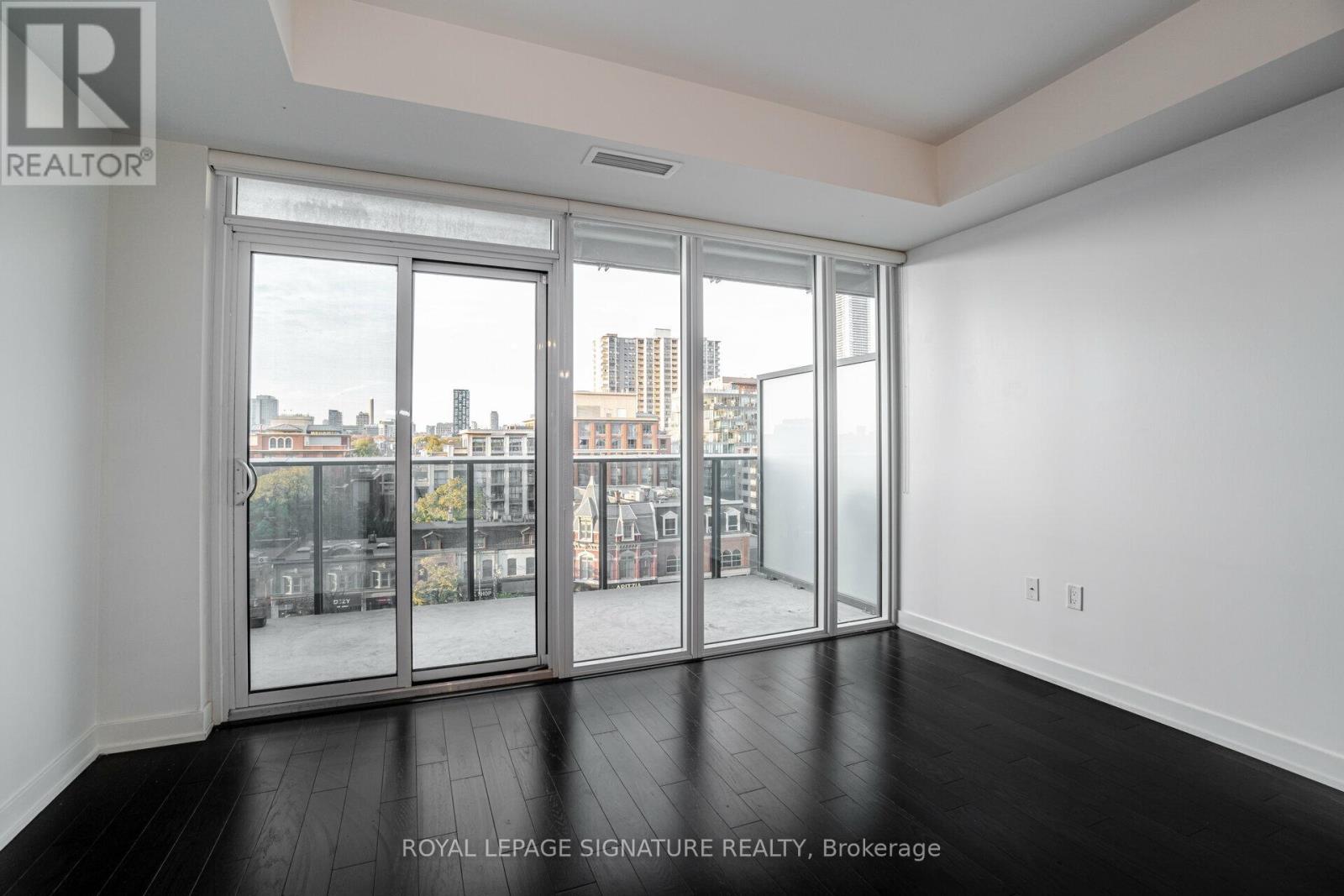 811 - 330 Richmond Street W, Toronto, Ontario  M5V 1X2 - Photo 10 - C13154718