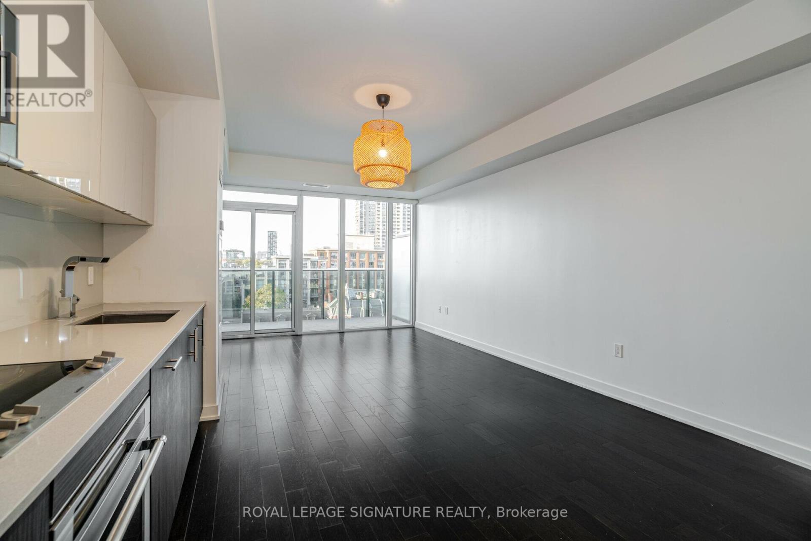811 - 330 Richmond Street W, Toronto, Ontario  M5V 1X2 - Photo 8 - C13154718
