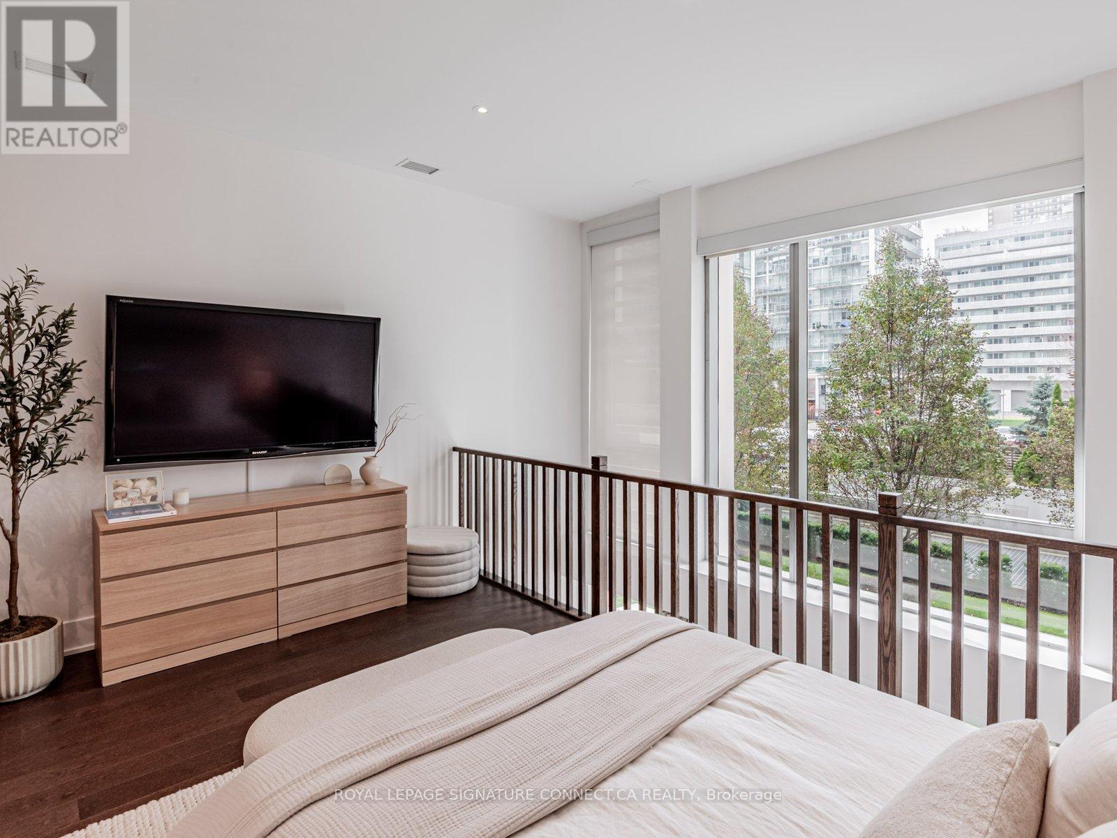 Th132 - 39 Queens Quay E, Toronto, Ontario  M5E 0A5 - Photo 26 - C13154742
