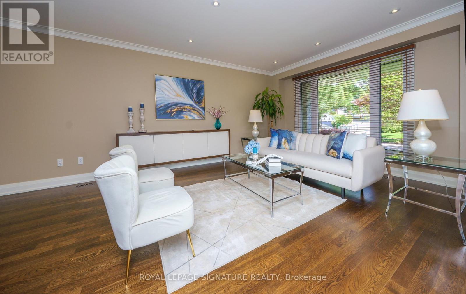 12 Abbeywood Trail, Toronto, Ontario  M3B 3B3 - Photo 7 - C13154756
