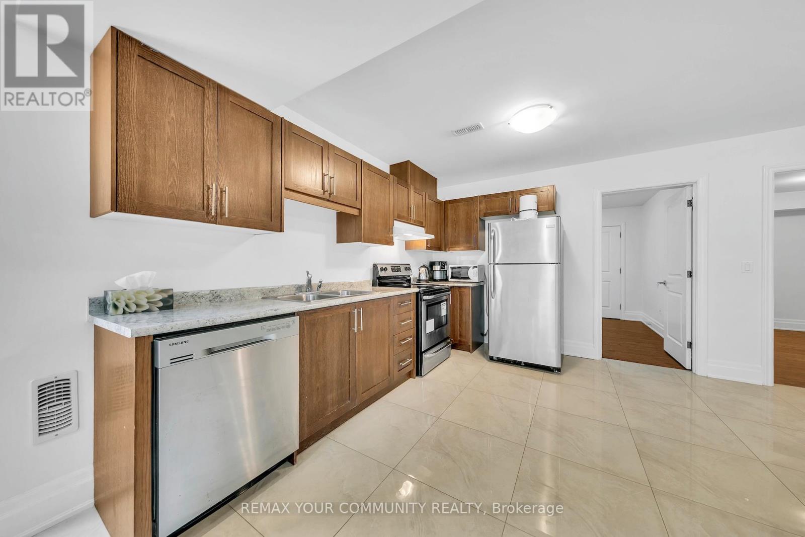 179 Greenfield Avenue, Toronto, Ontario  M2N 3E1 - Photo 18 - C13154918