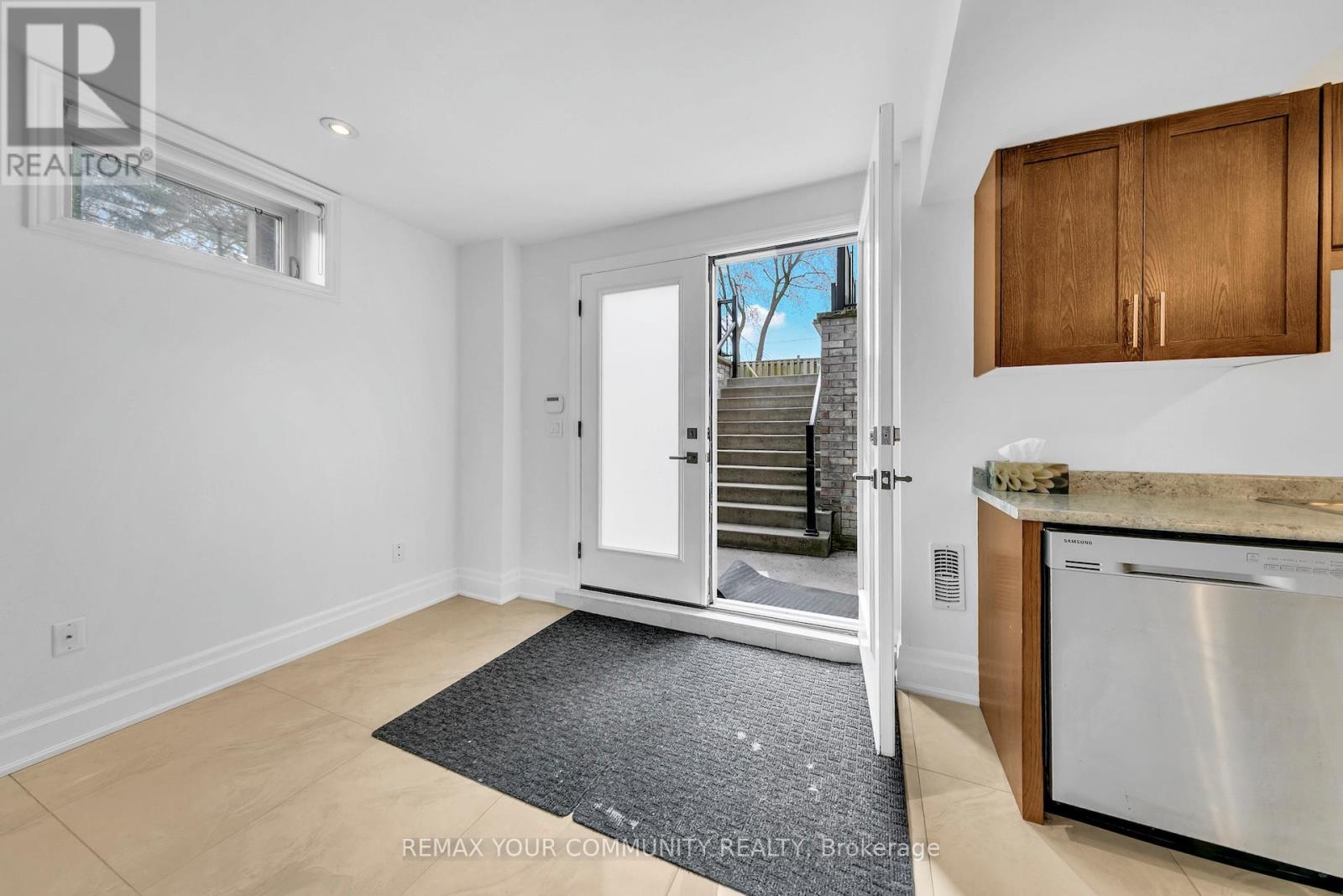 179 Greenfield Avenue, Toronto, Ontario  M2N 3E1 - Photo 24 - C13154918