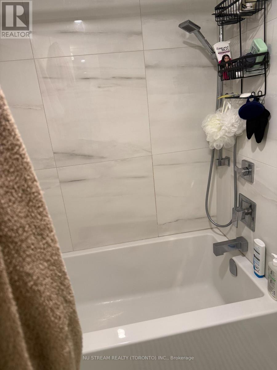 3002 - 47 Mutual Street, Toronto, Ontario  M5B 0C6 - Photo 11 - C13154992