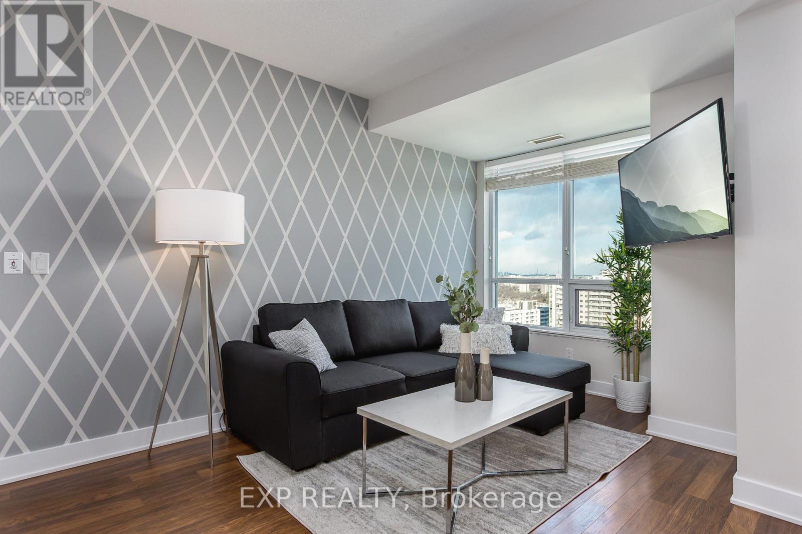 2904 - 120 Homewood Avenue, Toronto, Ontario  M4Y 2J3 - Photo 4 - C13155030