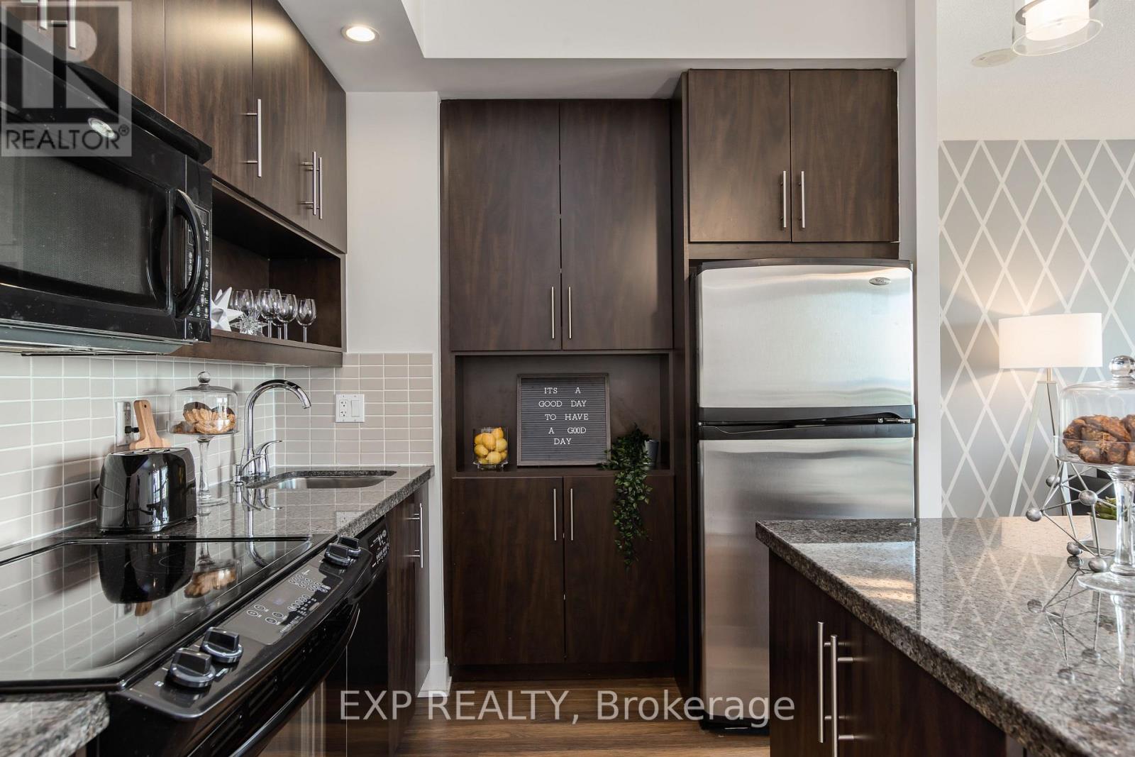 2904 - 120 Homewood Avenue, Toronto, Ontario  M4Y 2J3 - Photo 9 - C13155030