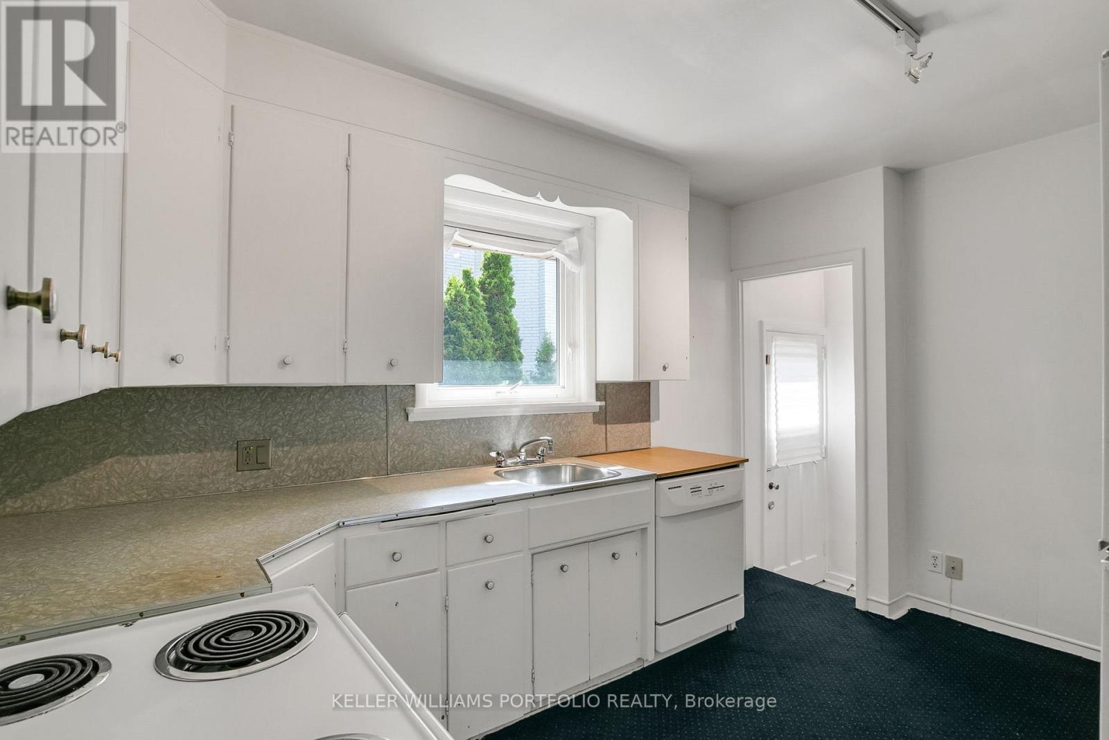 29 Winlock Park, Toronto, Ontario  M2M 1Z1 - Photo 11 - C13155074