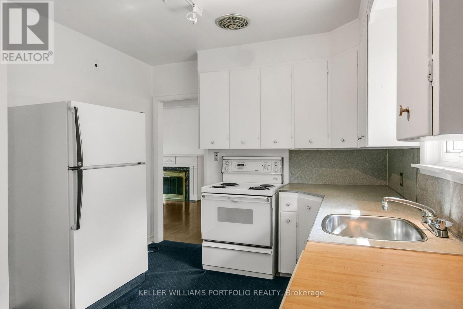 29 Winlock Park, Toronto, Ontario  M2M 1Z1 - Photo 12 - C13155074