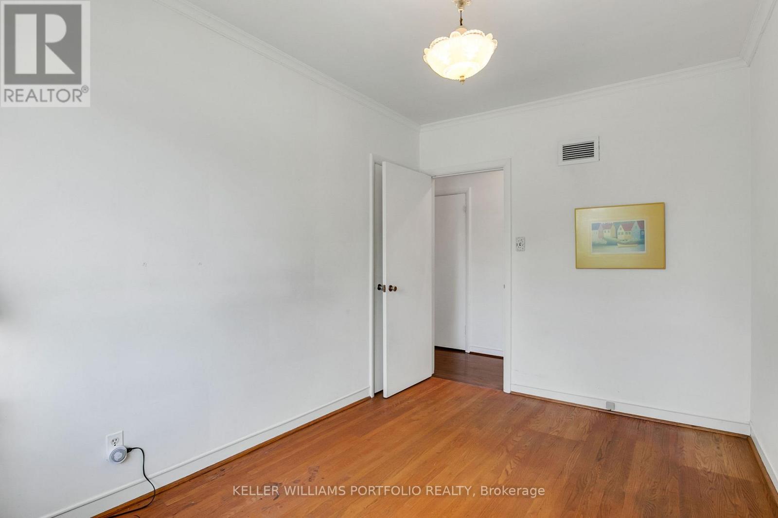 29 Winlock Park, Toronto, Ontario  M2M 1Z1 - Photo 18 - C13155074