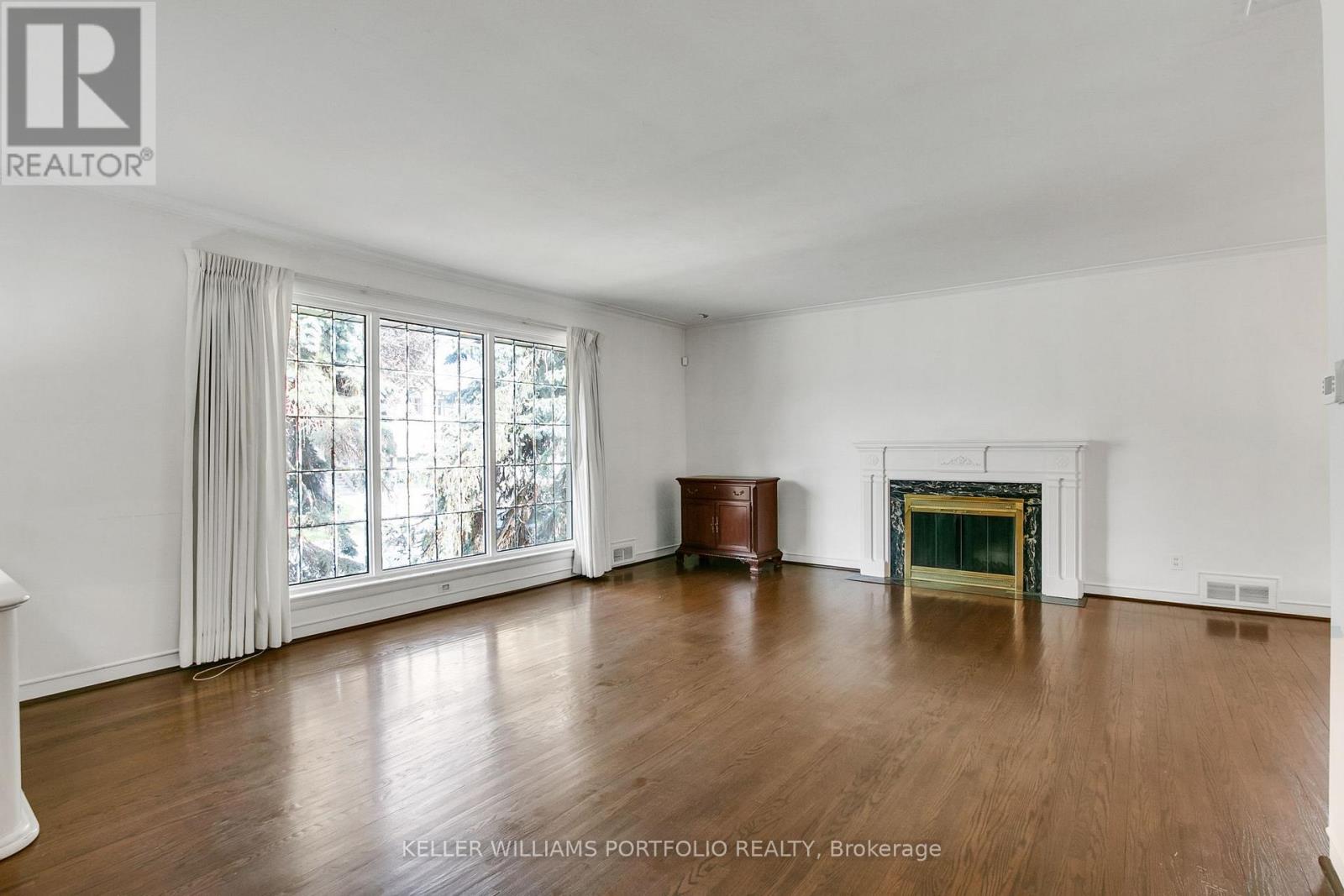 29 Winlock Park, Toronto, Ontario  M2M 1Z1 - Photo 4 - C13155074