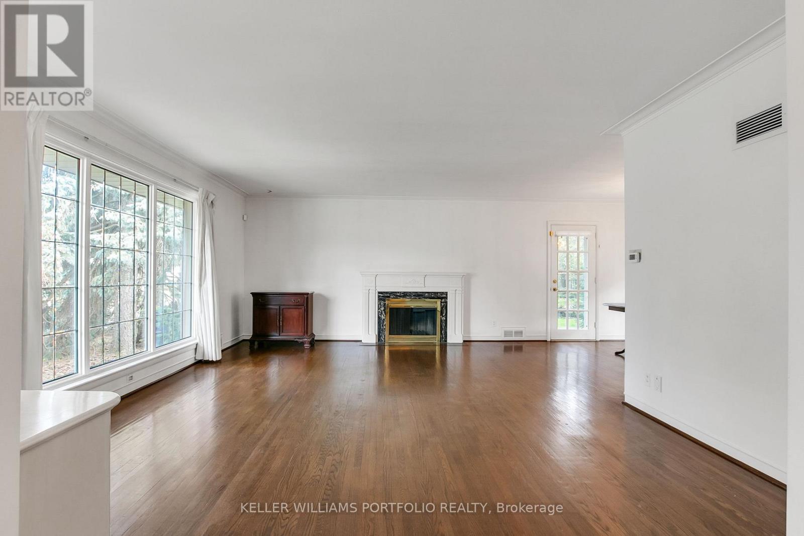 29 Winlock Park, Toronto, Ontario  M2M 1Z1 - Photo 5 - C13155074