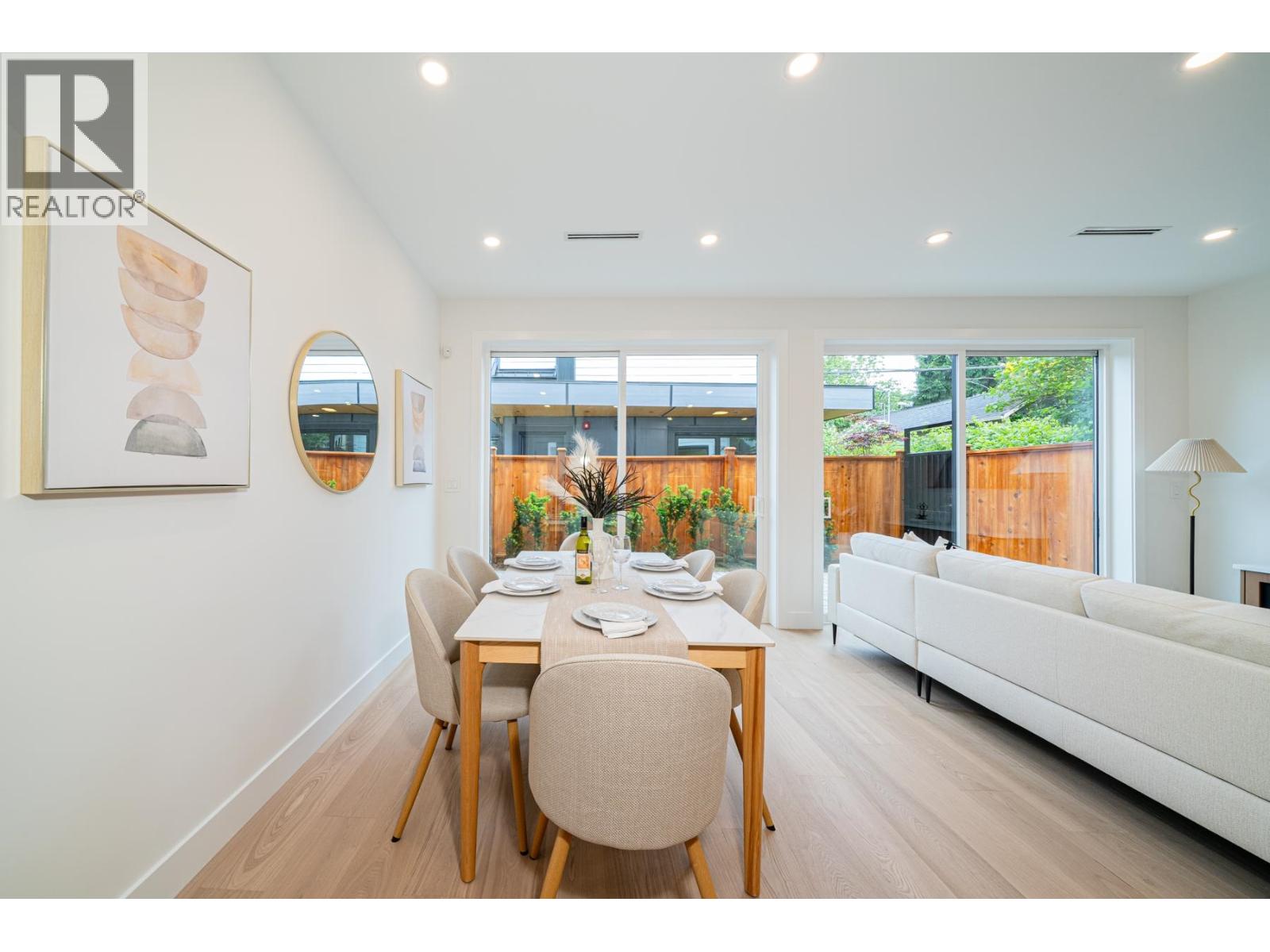 1935 E 4th Avenue, Vancouver, British Columbia  V5N 1K3 - Photo 11 - R3125769