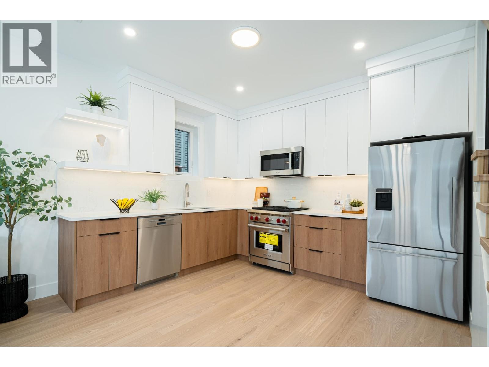 1935 E 4th Avenue, Vancouver, British Columbia  V5N 1K3 - Photo 14 - R3125769