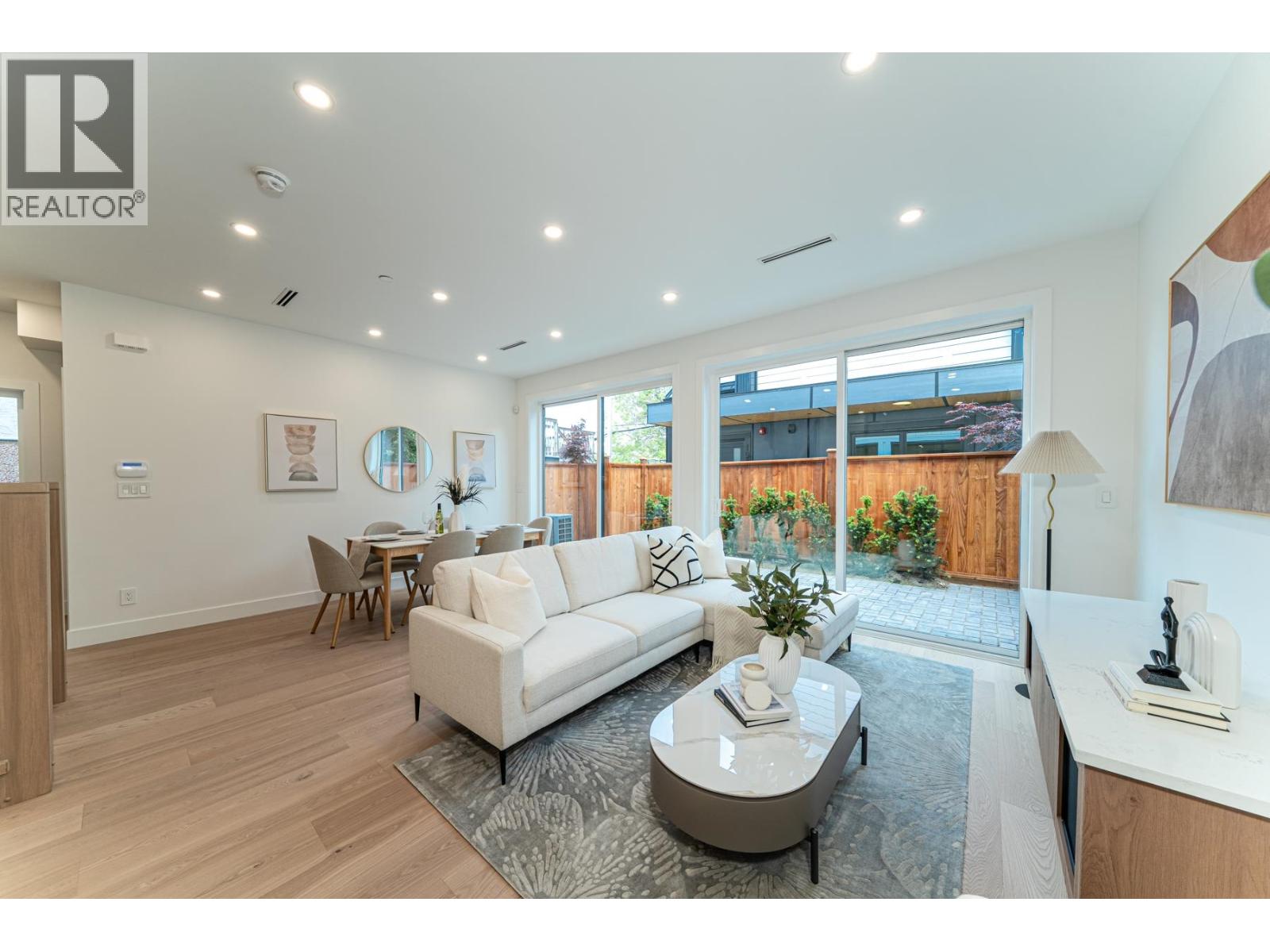 1935 E 4th Avenue, Vancouver, British Columbia  V5N 1K3 - Photo 6 - R3125769