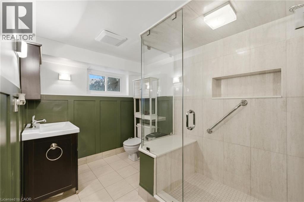 23 Marion Crescent, Dundas, Ontario  L9H 1H9 - Photo 26 - 40832061