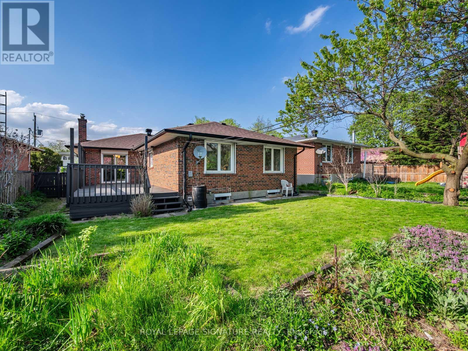 31 Birchard Street, Toronto, Ontario  M1T 1Z3 - Photo 36 - E13154662
