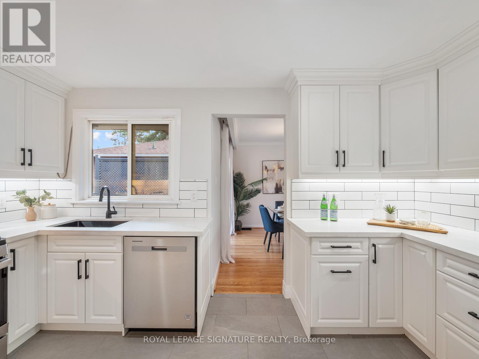 31 Birchard Street, Toronto, Ontario  M1T 1Z3 - Photo 4 - E13154662