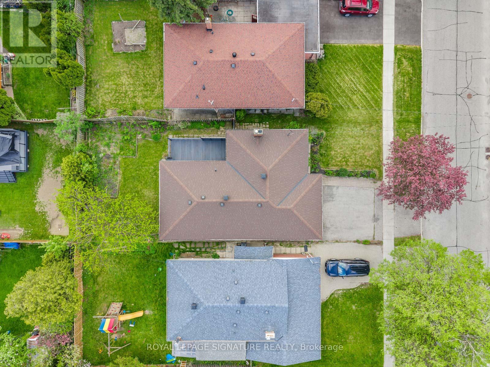 31 Birchard Street, Toronto, Ontario  M1T 1Z3 - Photo 45 - E13154662