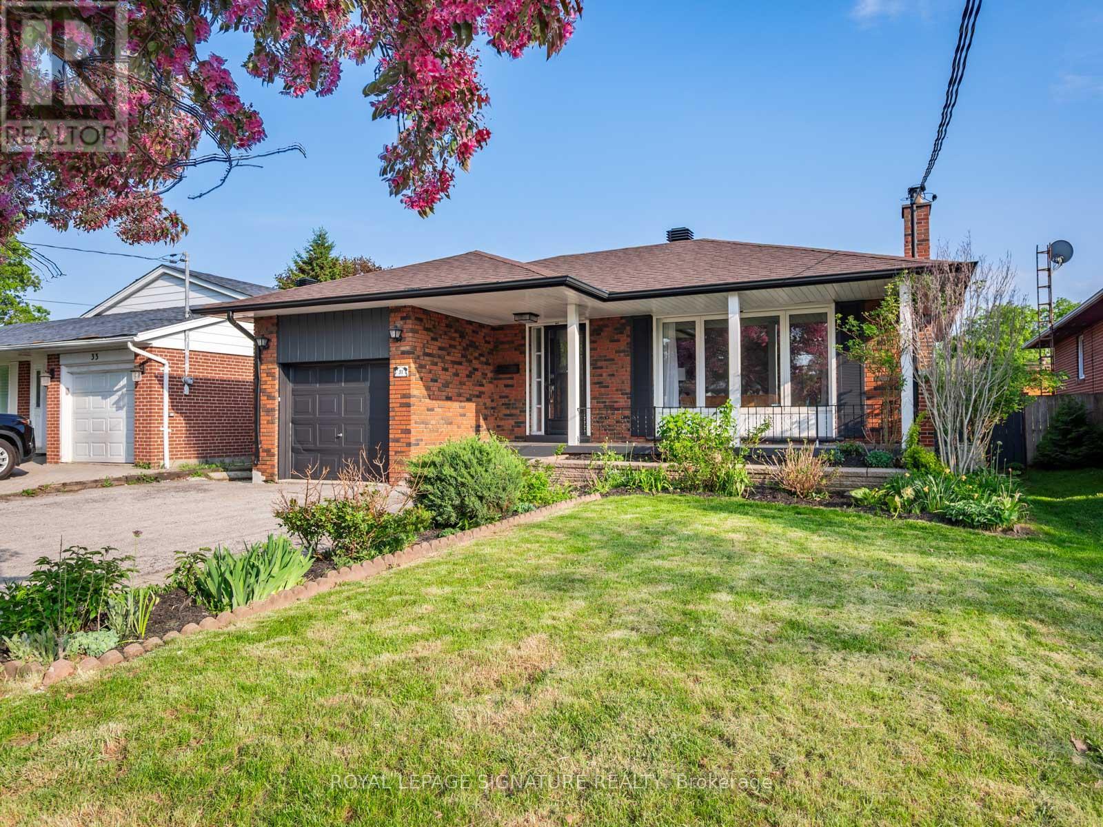 31 Birchard Street, Toronto, Ontario  M1T 1Z3 - Photo 48 - E13154662