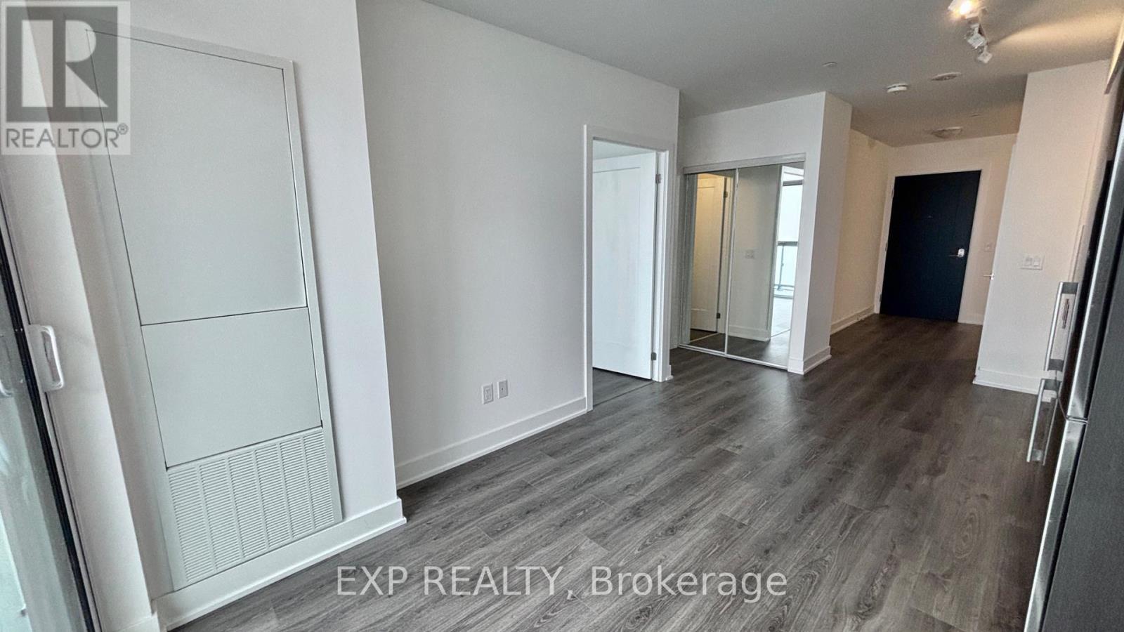 921 - 2545 Simcoe Street N, Oshawa, Ontario  L1L 0W3 - Photo 4 - E13154748