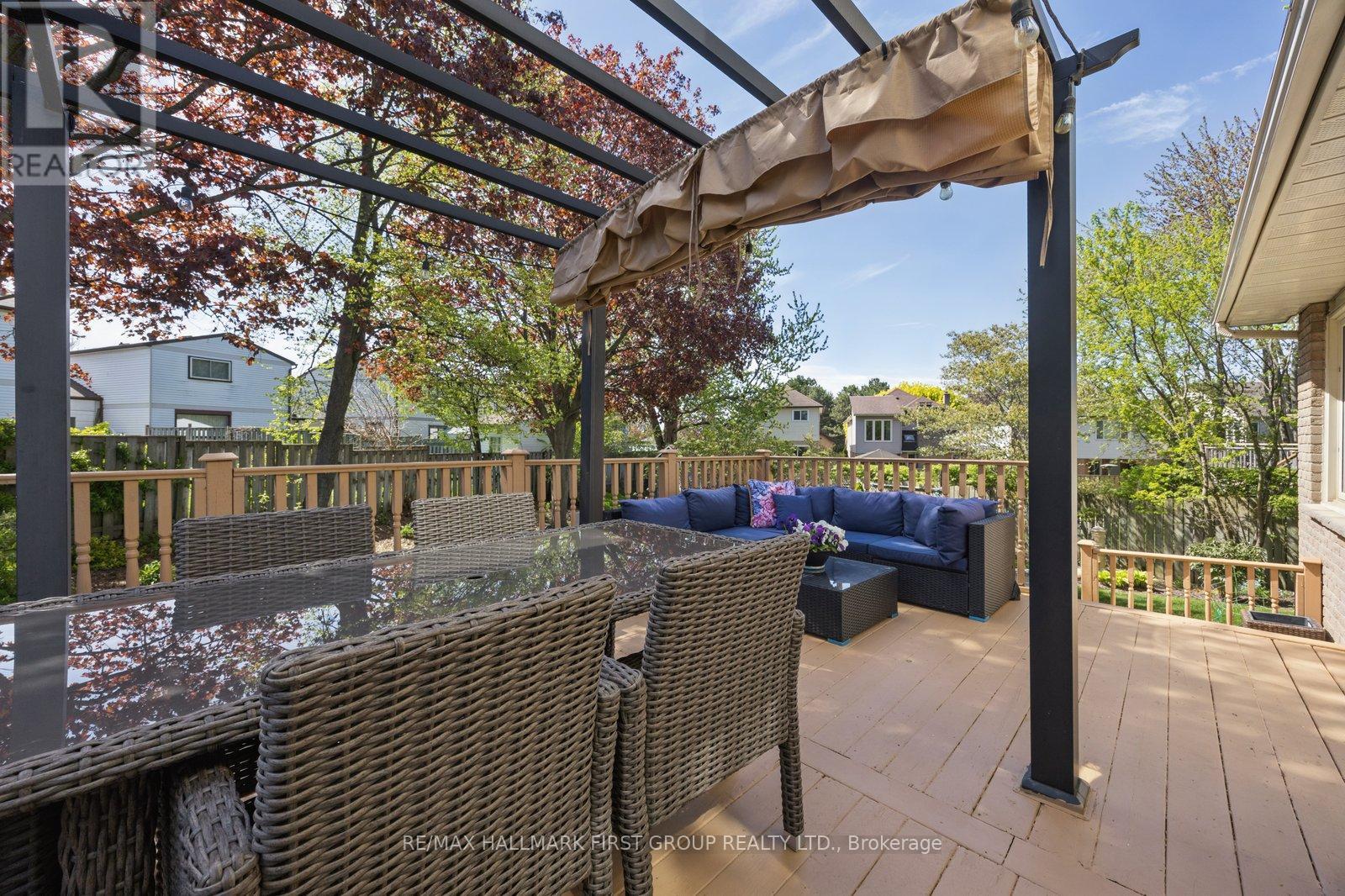 28 Empson Court, Ajax, Ontario  L1S 3Y3 - Photo 34 - E13154754