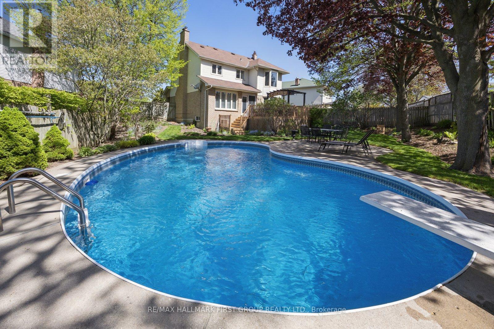 28 Empson Court, Ajax, Ontario  L1S 3Y3 - Photo 35 - E13154754