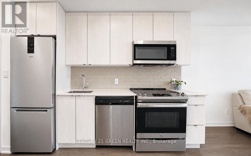 415 - 1401 O'connor Drive, Toronto, Ontario  M4B 2V5 - Photo 9 - E13154978