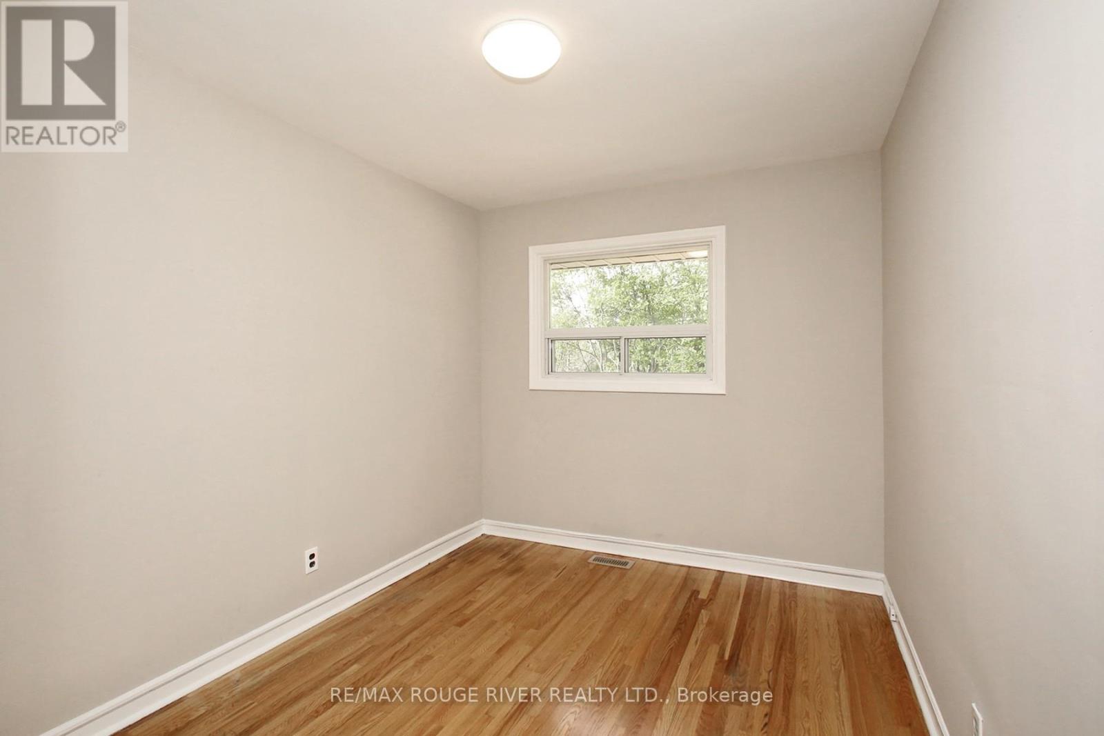 19 Thornbeck Drive, Toronto, Ontario  M1G 2J7 - Photo 17 - E13155022