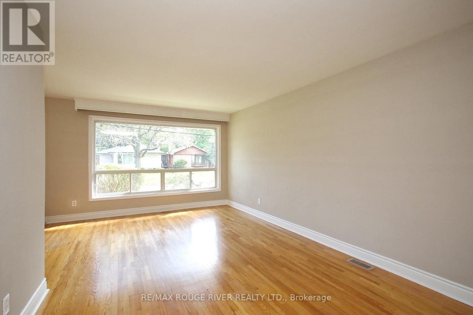 19 Thornbeck Drive, Toronto, Ontario  M1G 2J7 - Photo 19 - E13155022