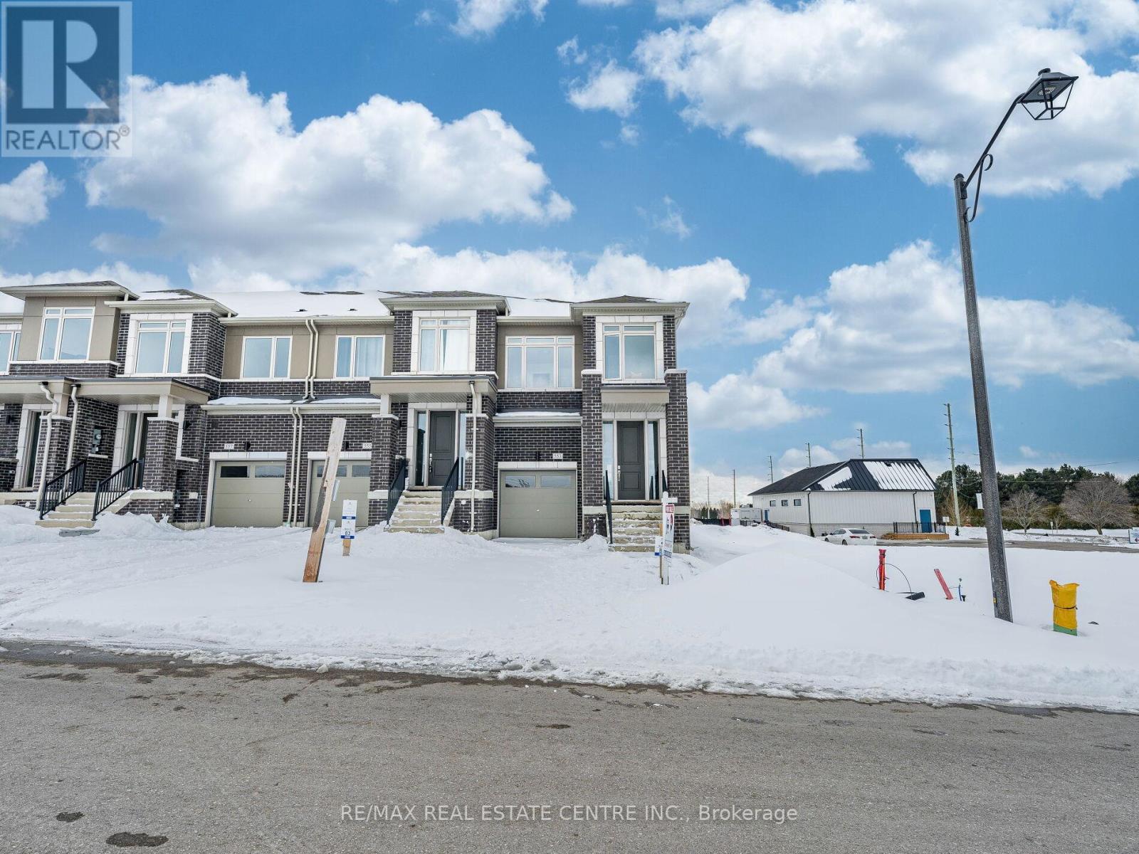 553 TED MARKS DRIVE, Oshawa, Ontario