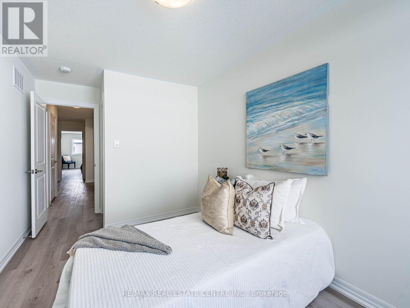 553 Ted Marks Drive, Oshawa, Ontario  L1L 0X3 - Photo 43 - E13155048