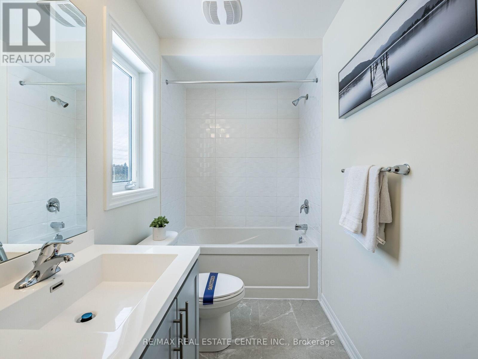 553 Ted Marks Drive, Oshawa, Ontario  L1L 0X3 - Photo 45 - E13155048