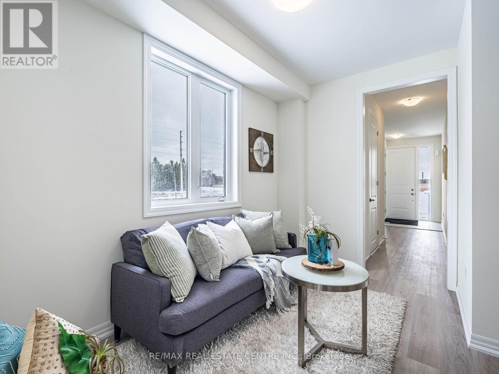 553 Ted Marks Drive, Oshawa, Ontario  L1L 0X3 - Photo 9 - E13155048