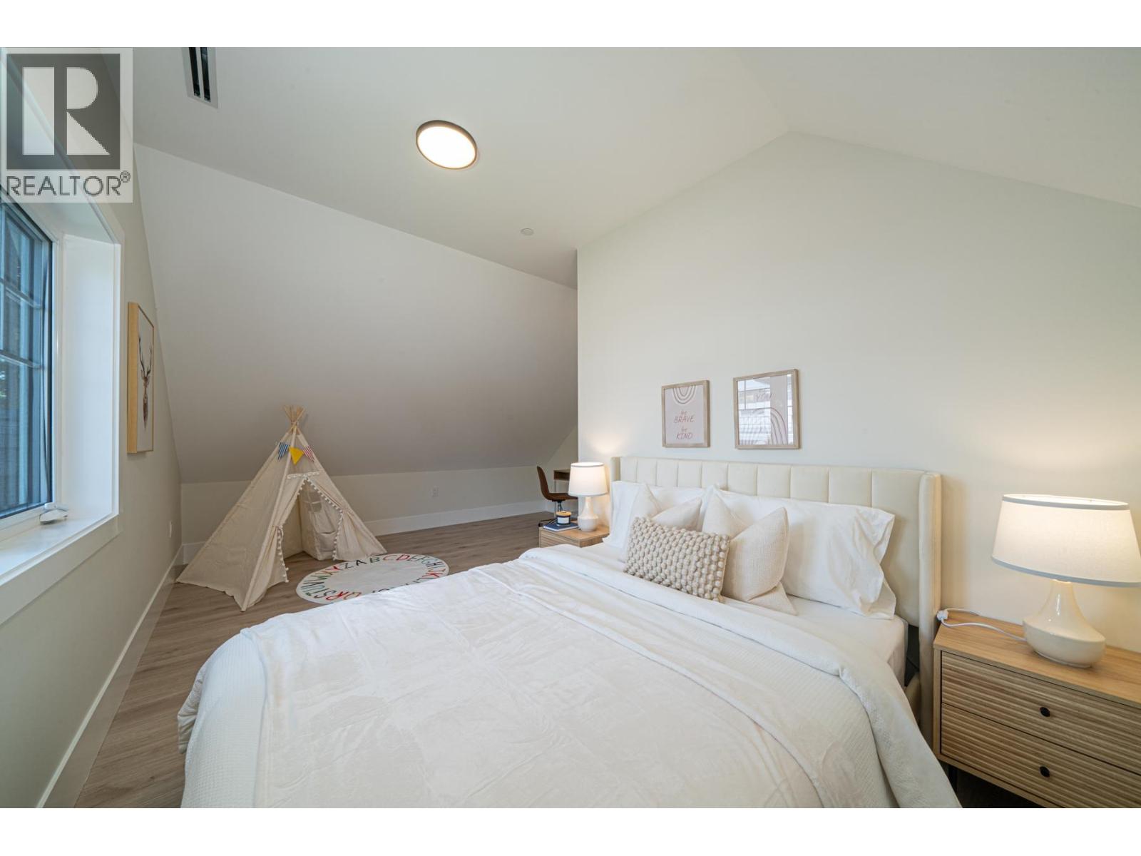 972 Park Drive, Vancouver, British Columbia V6P 2J4 - Photo 24 - R3123840