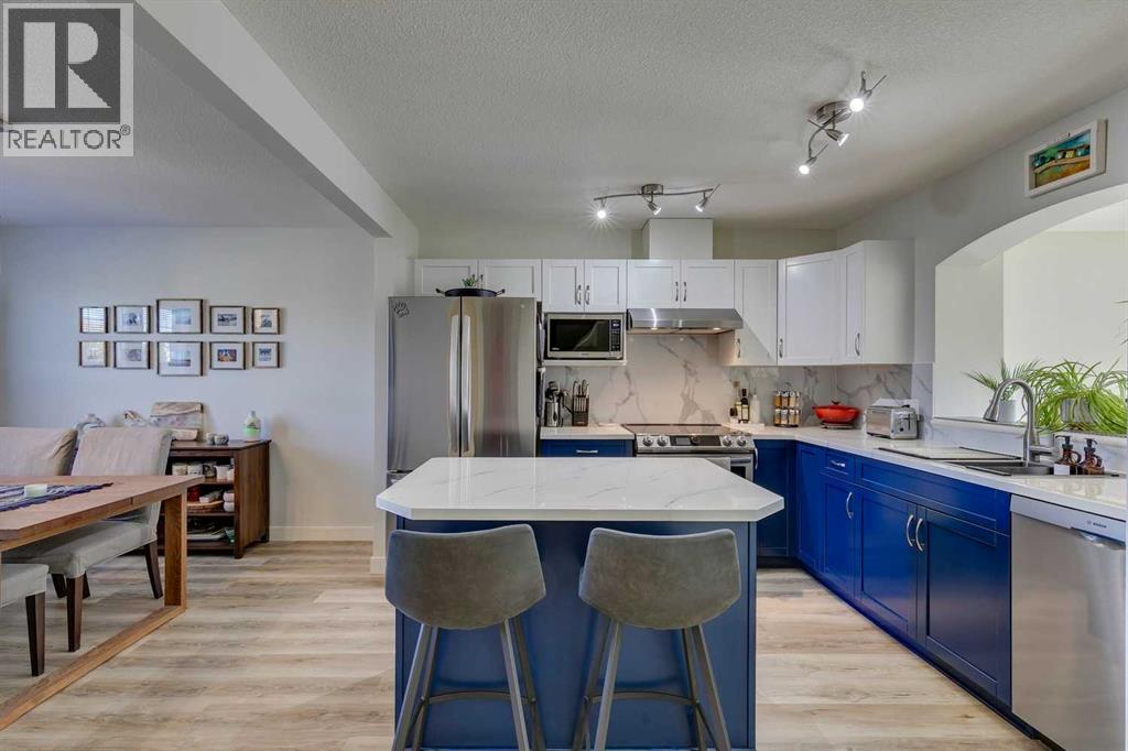 44 Everridge Common SW, Calgary, Alberta  T2Y 5G9 - Photo 13 - A2312778