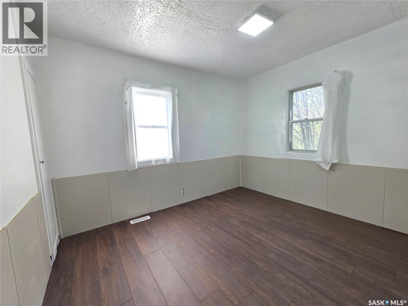 478 3rd Avenue Nw, Swift Current, Saskatchewan  S9H 0S5 - Photo 10 - SK036676