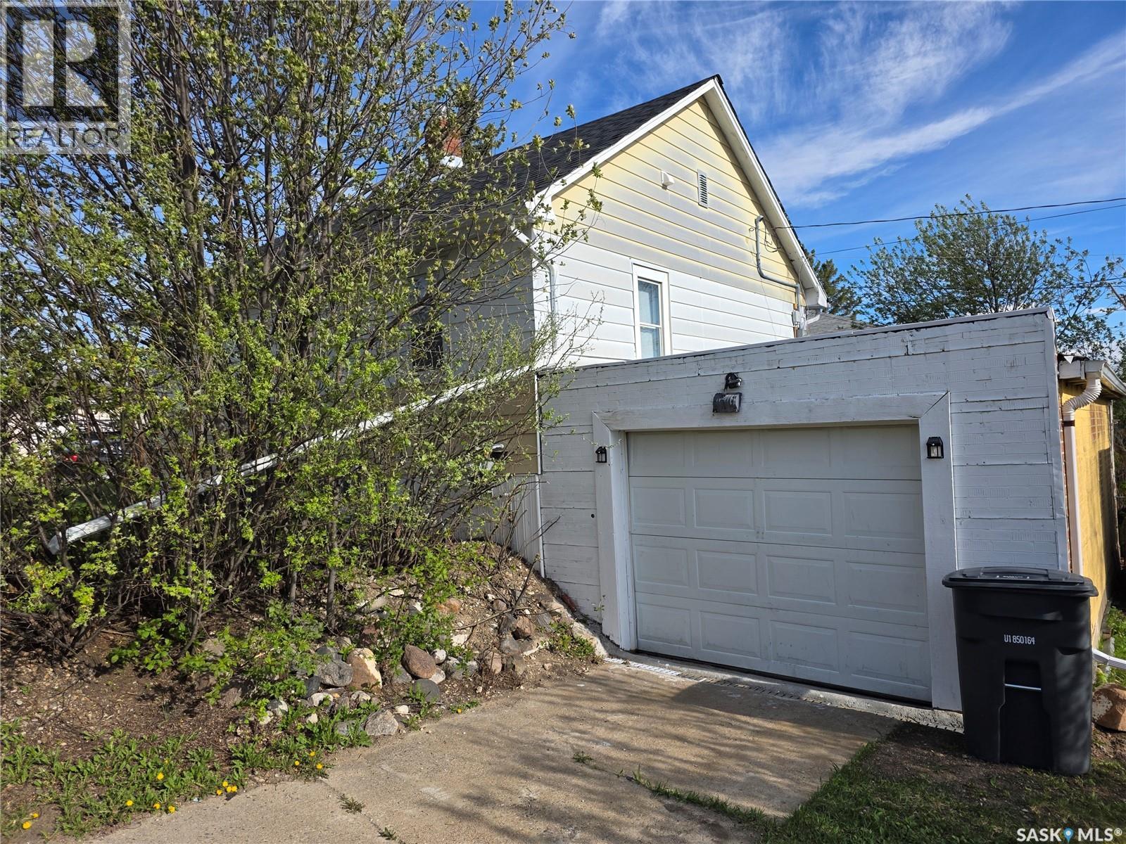478 3rd Avenue Nw, Swift Current, Saskatchewan  S9H 0S5 - Photo 25 - SK036676