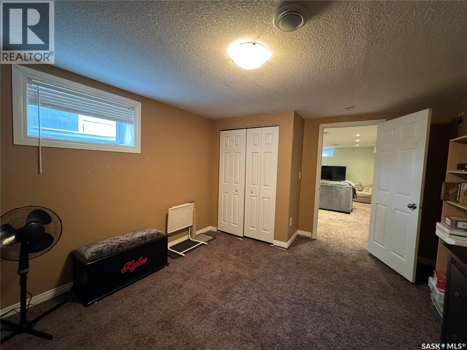 43 Marshall Crescent, Regina, Saskatchewan  S4R 4Y8 - Photo 25 - SK036670