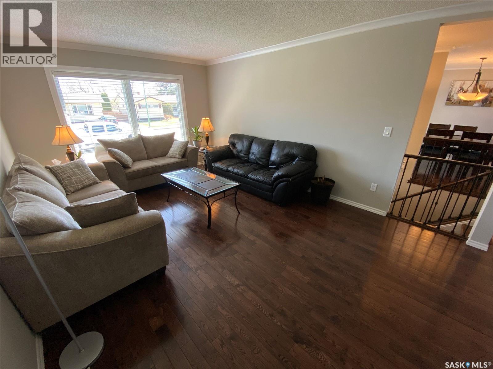 36 Mossfield Place, Yorkton, Saskatchewan  S3N 2R2 - Photo 7 - SK036643