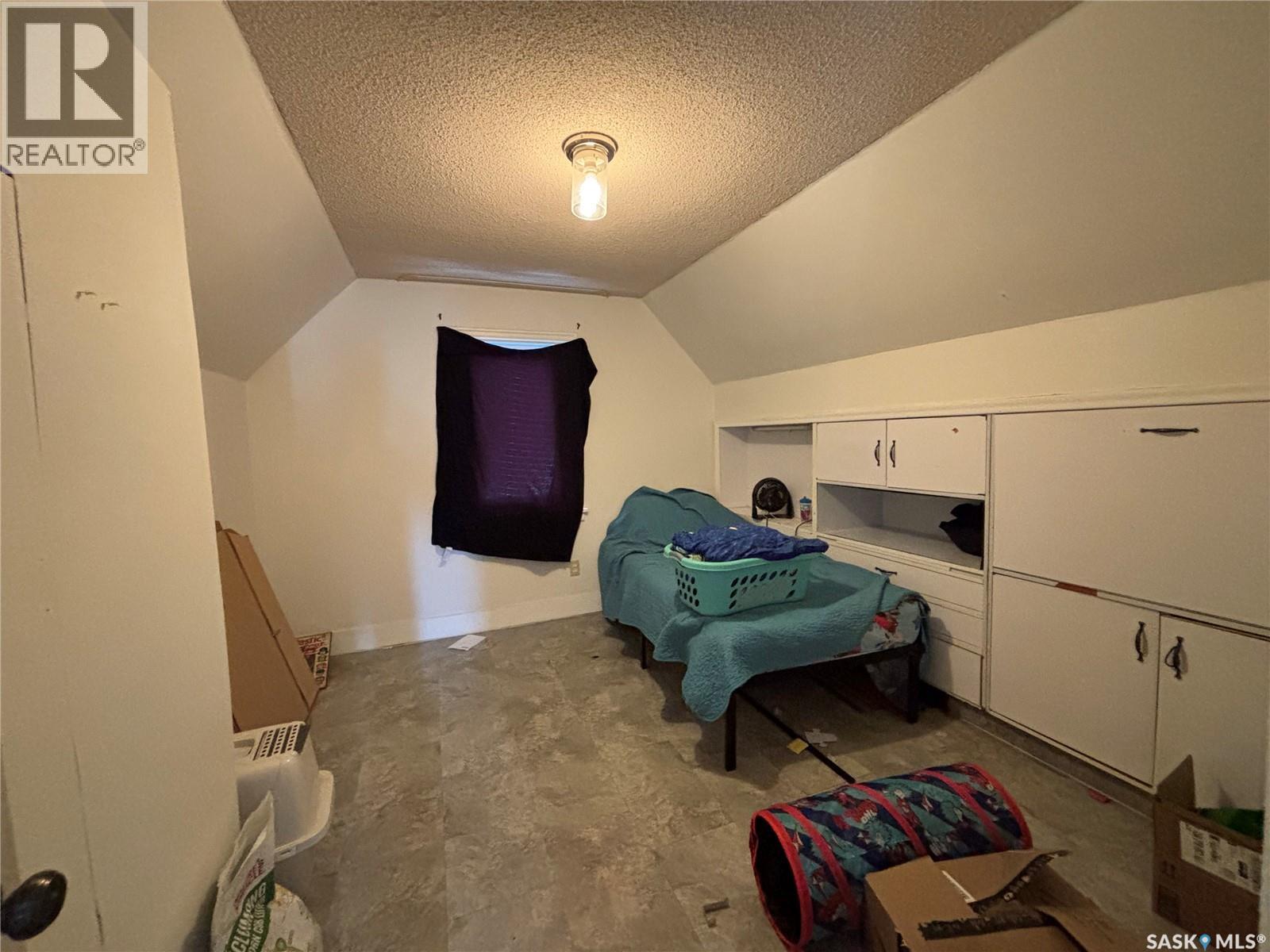 161 Halifax Street N, Regina, Saskatchewan  S4R 2W5 - Photo 10 - SK036525