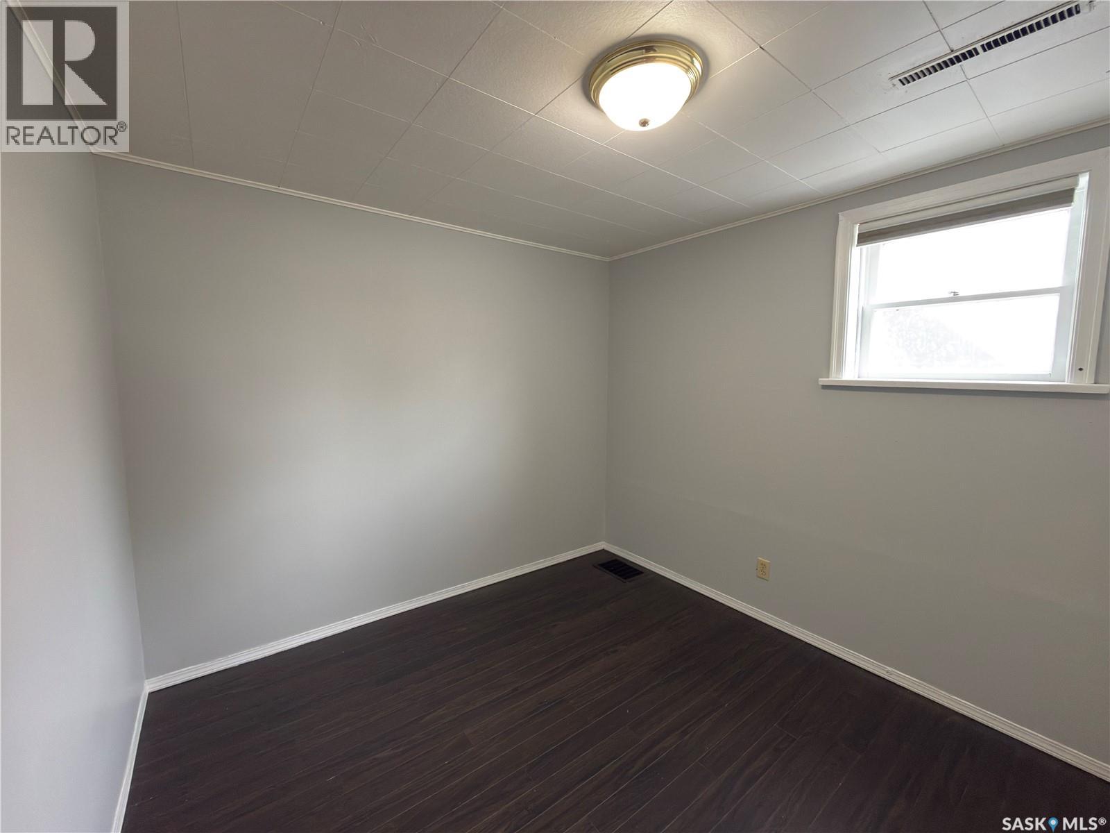 233 23rd Street W, Prince Albert, Saskatchewan  S6V 4L7 - Photo 16 - SK036511