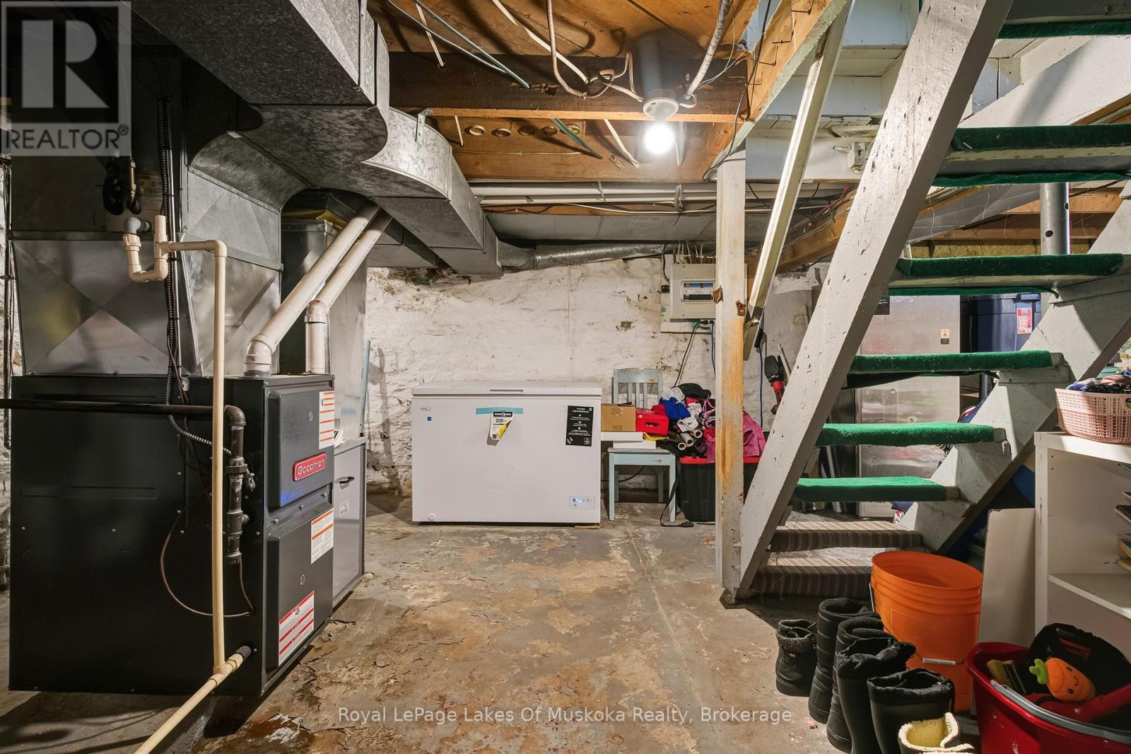 60 West Road W, Huntsville, Ontario  P1H 1L8 - Photo 26 - X12943630